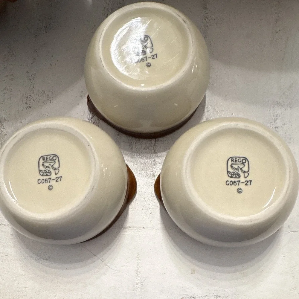 Rego C067-27 Ceramic Soup Bowls Set of 3 Brown/Beige Side Handle